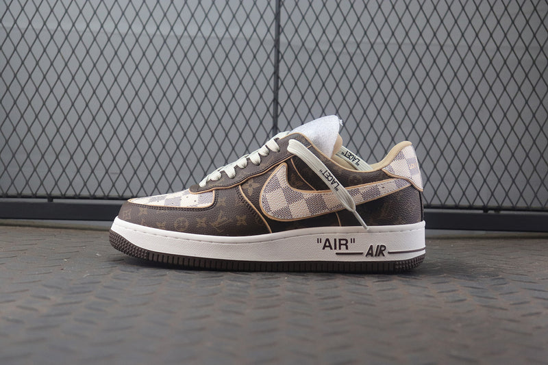 Tênis Nike Air Force 1 X LOUIS VUITTON