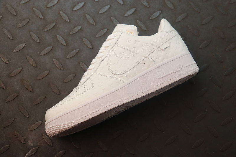 Tênis Nike Air Force 1 X LOUIS VUITTON WHITE