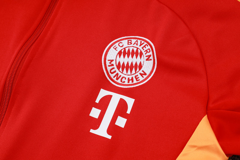 Blusão de Treino Bayern de Munique Reserva 24/25 Adidas - Lançamento