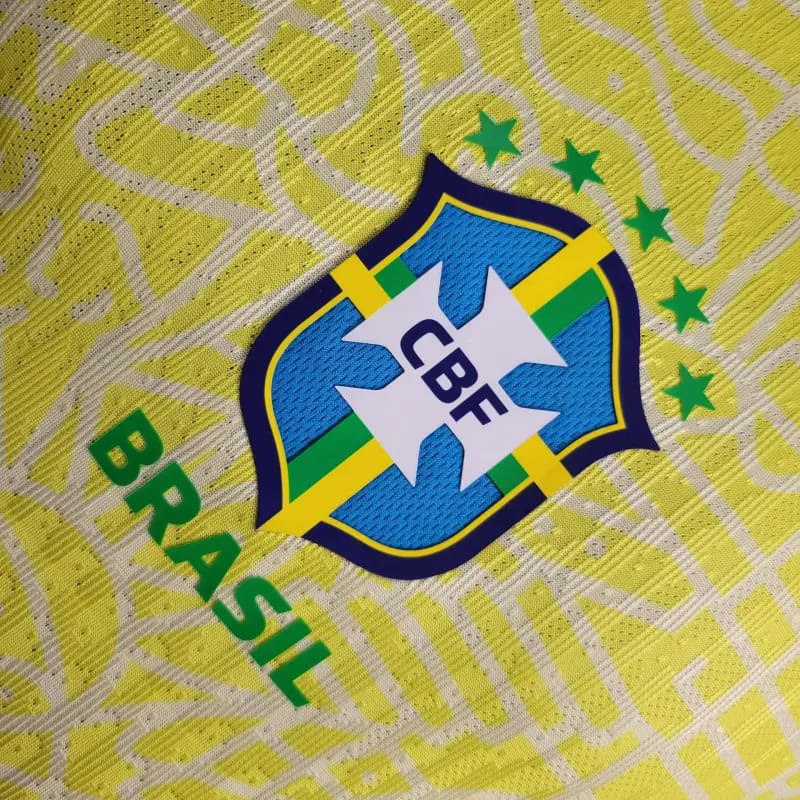 Camisa Seleção Brasil Titular 24/25 - Versão Jogador Manga Longa