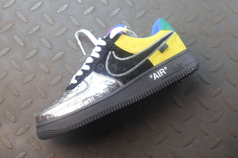 Tênis Nike Air Force 1 X LOUIS VUITTON