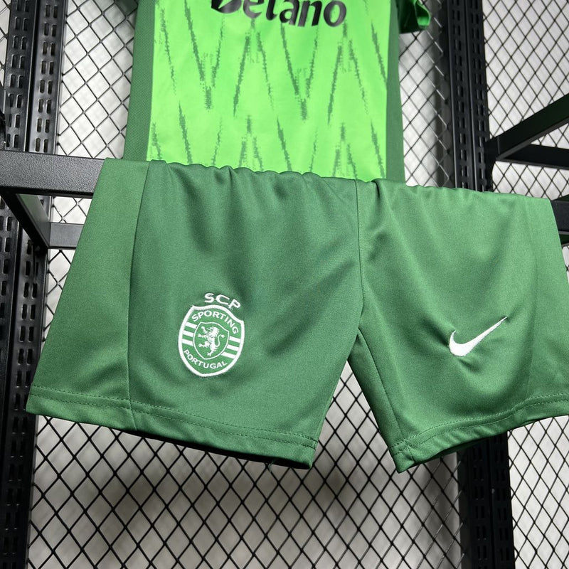 Kit Infantil Sporting lll 24/25 - Nike Torcedor