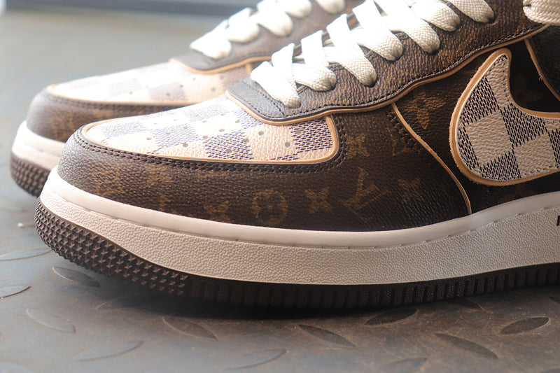 Tênis Nike Air Force 1 X LOUIS VUITTON