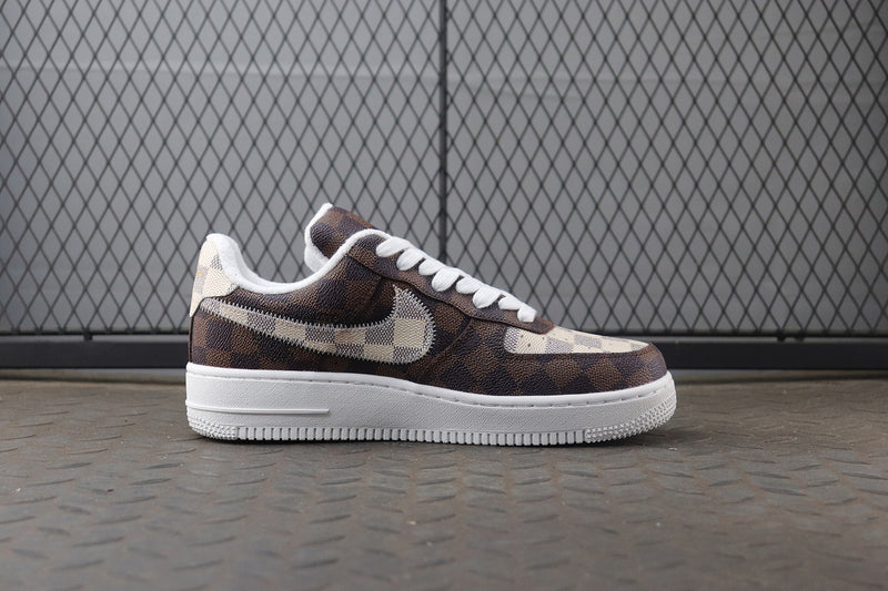 Tênis Nike Air Force 1 X LOUIS VUITTON