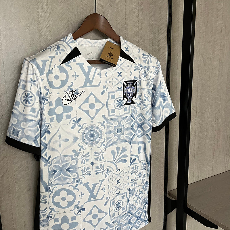 Camisa Portugal Edição Especial 24/2025 - Nike LV Torcedor Masculino