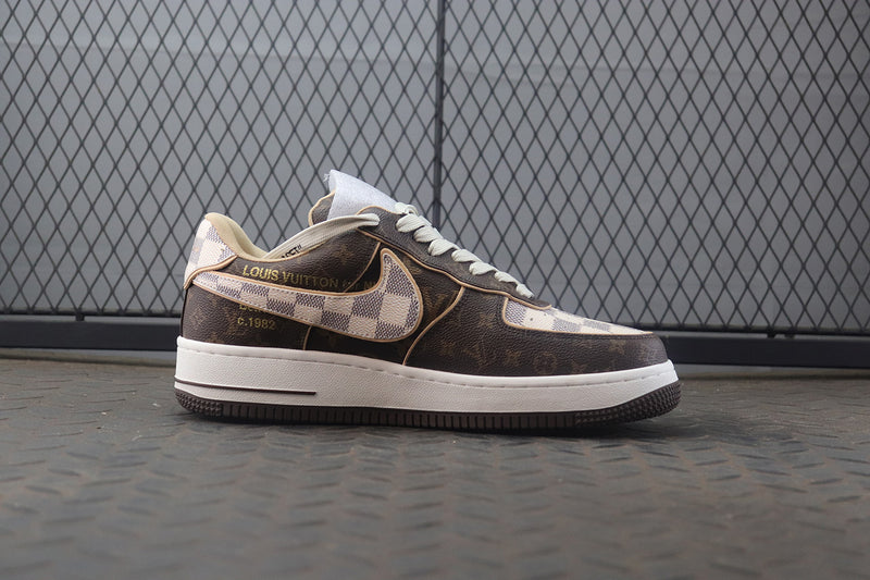 Tênis Nike Air Force 1 X LOUIS VUITTON