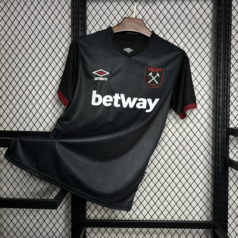 Camisa West Ham Titular 24/25 - Umbro Torcedor Masculino