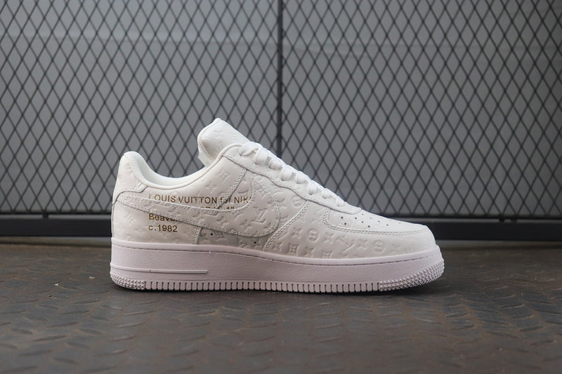 Tênis Nike Air Force 1 X LOUIS VUITTON WHITE