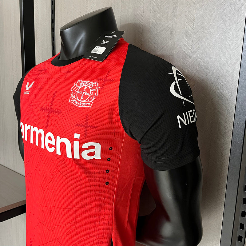 Camisa Leverkusen lll - 24/25 - Versão Jogador - Vermelho