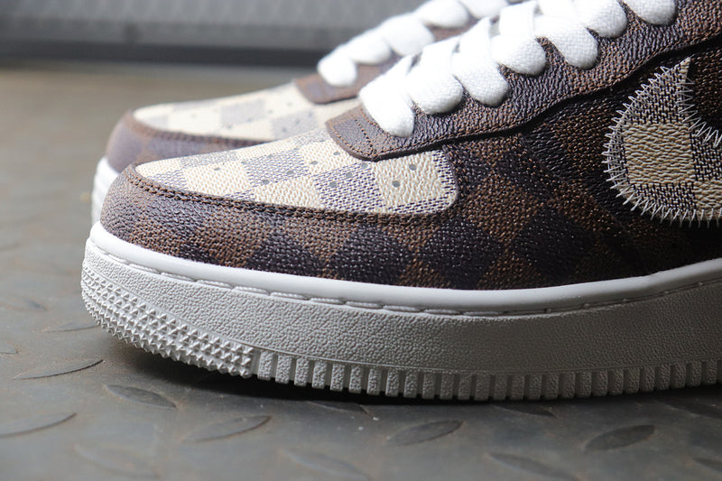 Tênis Nike Air Force 1 X LOUIS VUITTON